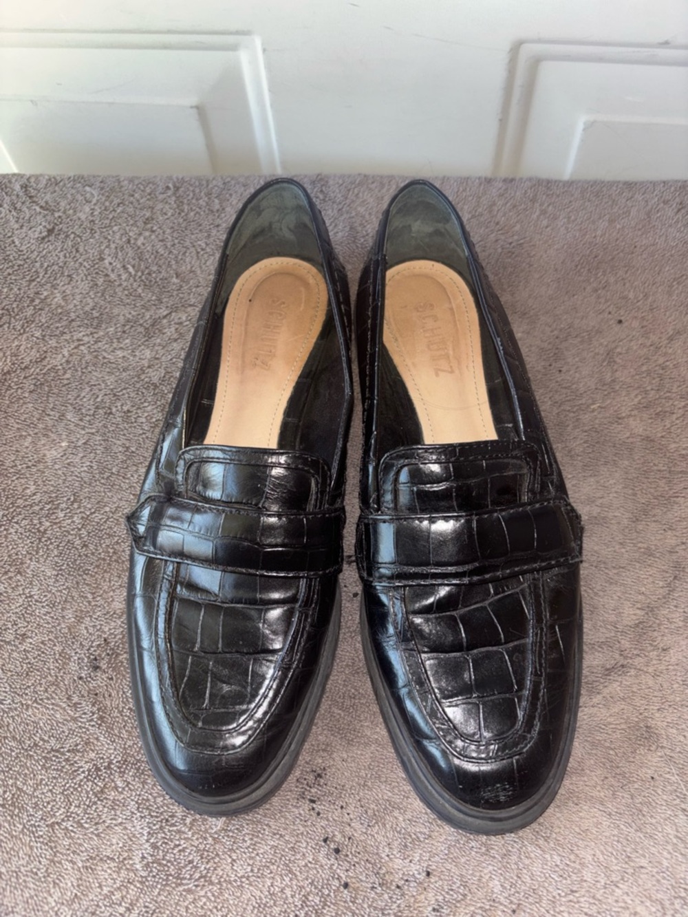 Schutz black leather croc embossed loafers size 7 B - Picture 2 of 6
